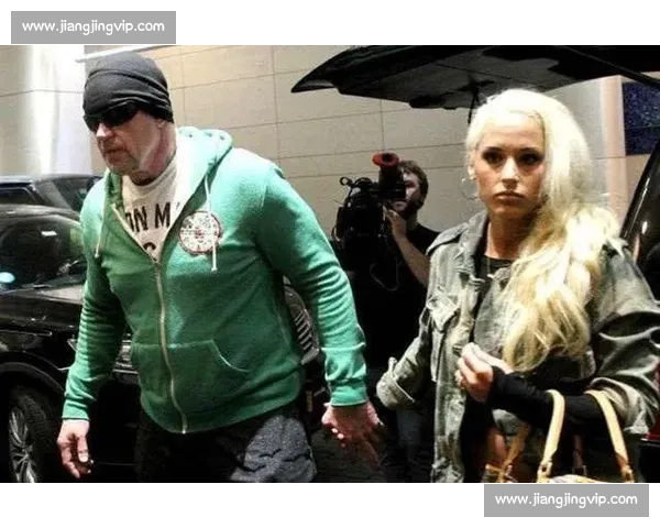 WWE米雪儿惊险对决精彩瞬间全记录